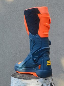 Predám kĺbové čižmy topánky SHOT oranžové - 6