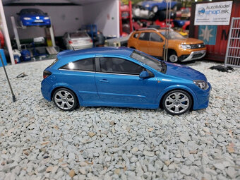 model auta Opel Astra H OPC 2006 Otto mobile 1:18 - 6