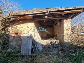 Rodinný dom, stavebný pozemk na predaj v lokalite Šahy časť - 6