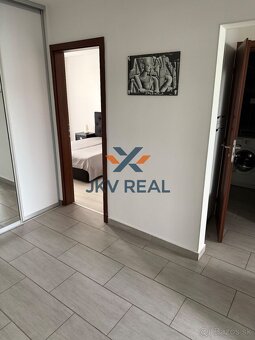 Na predaj 3 izbový byt Sibírska - 6