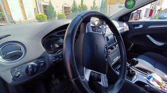 Ford Mondeo MK4 - 6