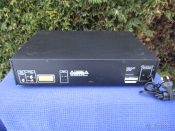 Harman Kardon HD 710 - 6