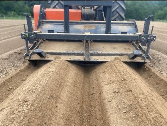 Predám Optigep BT-2B – bakhátovač / hriadkovač + fréza 200 c - 6