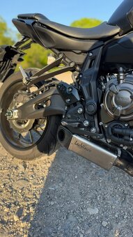 Yamaha MT-07 (2019) Leovince - 6