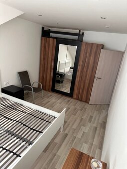 Ponúkame na prenájom 2-izbový byt s balkónom a parkovacím mi - 6