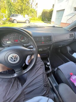 VW GOLF 4 - 6