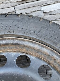 Pneu Bmw 225/50 R17 - 6