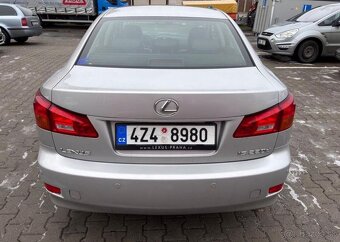 Lexus IS IS 220d 130KW,EXCLUSIVE,KUZE nafta manuál 130 kw - 6