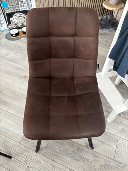 Jedalensky stol +stolicky - 6