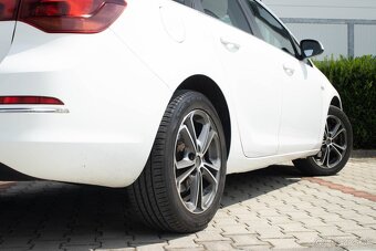 Opel Astra Sport Tourer 2.0 CDTI 121kw / AJ NA SPLÁTKY/ - 6