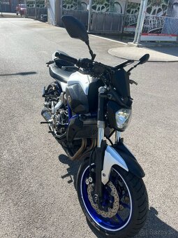 Yamaha mt 07 - 6