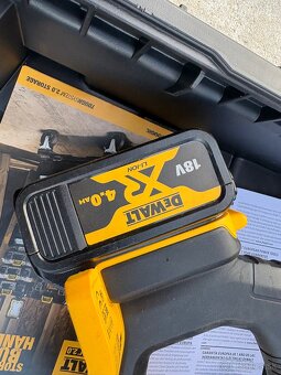 AKU pila DeWALT + akumulátor 4ah + box - 6