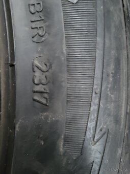 215/55r1798V,GOOD/YEAR ULTRA grip - 6