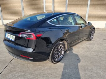TESLA MODEL 3 Standart Range plus - 6