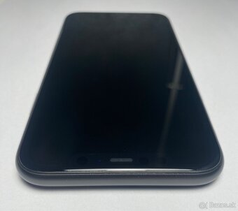 iPhone 11, batéria 88% - 6