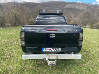 Toyota Hilux - 6