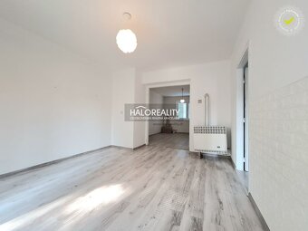 HALO reality - Predaj, dvojizbový byt Komárno, nedaľeko žele - 6
