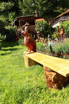 Predám drevenú lavicu drevorezba orol - 6