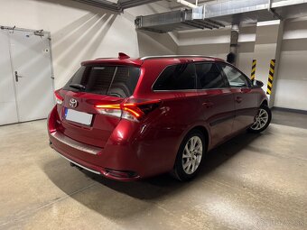 Toyota Auris combi 1.6 97kW, 2017, Sk auto - 6