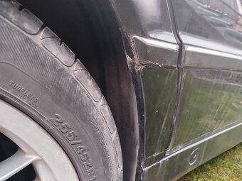 Bmw e38 240kw rok 96,241000 - 6