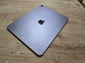Ipad AIR 4 64gb plnefunkcny ma len jemne znamky pouzivania k - 6