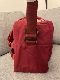 Predám batoh značky Fjällräven Kanken Weekender Ox Red - 6