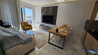 Sarandë – luxusný apartmán v novostavbe 40m od mora - 6