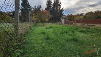 Pozemok na predaj v obci Melek, 427 m2 - 6