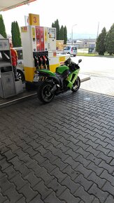 Kawasaki Ninja ZX6-R - 6