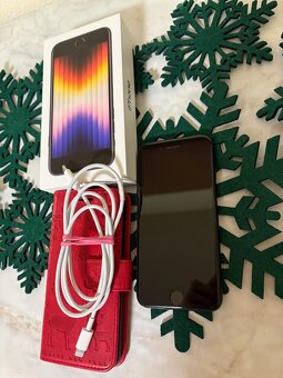 IPHONE SE 2022 - 6