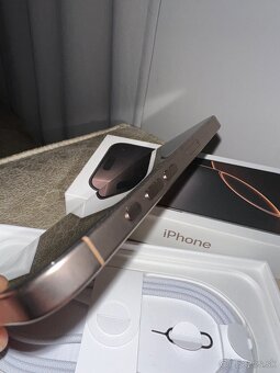 Apple iPhone 16 PRO Titanium Desert - 6