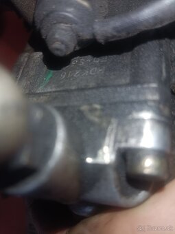 Predám rotačné vstrekovacie čerpadlo na vw 1.9tdi - 6