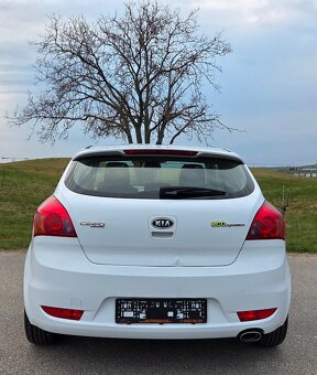 Kia Pro Ceed 1.6 CRDi 66KW/90PS R.V.08/2011 - 6