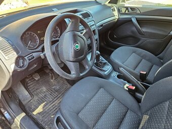 Škoda Octavia 2 facelift 1,6 Tdi 77 kW - 6
