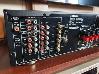 5.1 zosilňovač domáceho kina YAMAHA RX-V430 TOP stav - 6