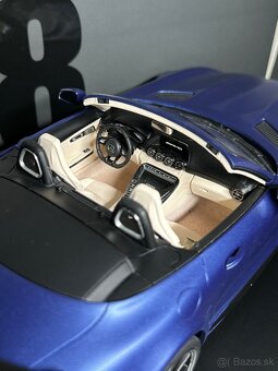 1:18 - Mercedes AMG GT R Roadster - GT Spirit - 6