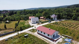 ToprealSK – Exkluzívne ponúkame na predaj 4izb. RD v Modre o - 6