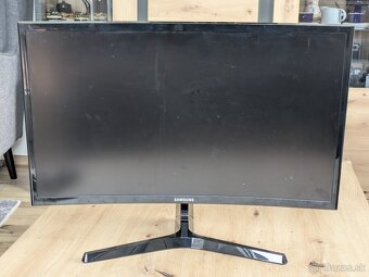 Samsung C24F396 - prasknuty display - 6