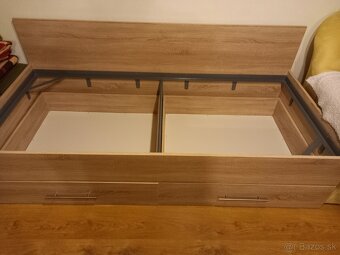 Pevná posteľ s úložným priestorom - 6