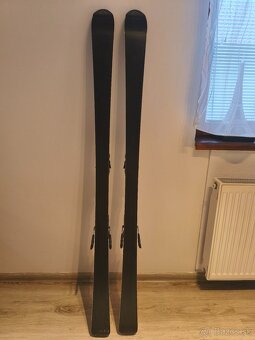 Lyže a lyžiarky - 6