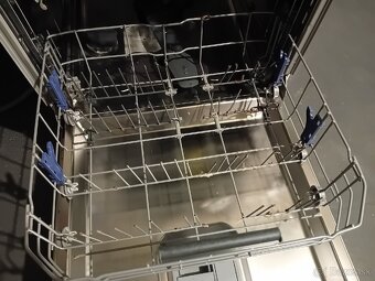 Umývačka riadu - 6