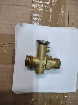 Zetor,2011,3011,4011,6911,5748,5511 - 6