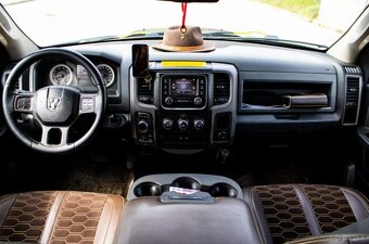 Dodge RAM 2014 - 6