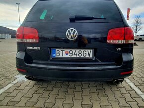 Predám zachovalý Volkswagen Touareg 4.2 V8 benzín 2004 - 6