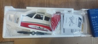 E-flite Piper Cherokee 1,3 m - 6