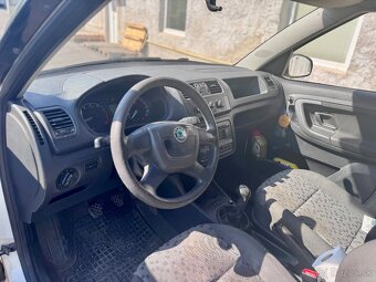 Škoda Roomster Praktik 1.4 Benzín - 6