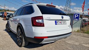 Škoda Octavia Combi 2.0 TDI 184k Scout DSG 4x4 WEBASTO LED - 6