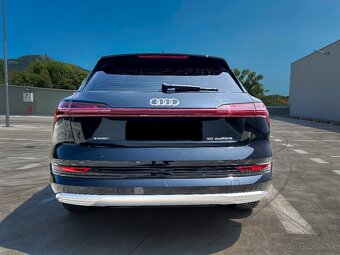 AUDI E-TRON 50 QUATTRO, ELEKTRO - KRÁSNE AUTO - MOŽNÁ ZĽAVA - 6