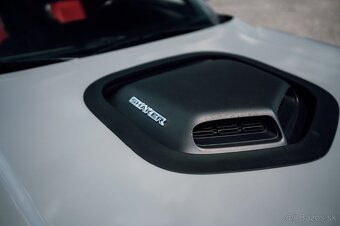 Dodge Challenger 5.7 Hemi V8 SHAKER - 6