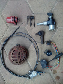 ŠKODA 105 nahradné diely. - 6